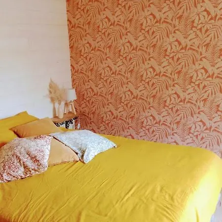 Le Du Marais. * Houlle